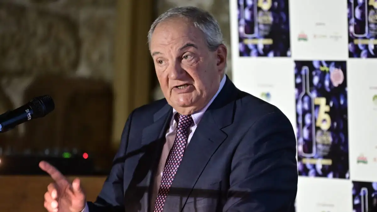 Καραμανλής για Κίνα: Η Ελλάδα «πρωτοπόρος» στη στρατηγική σύμπραξη με το Πεκίνο