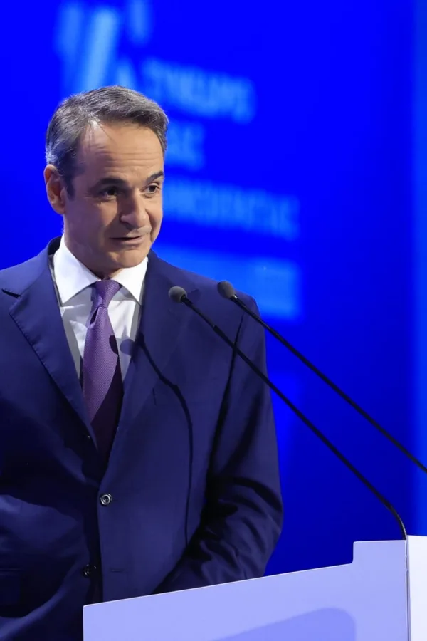 Ο Κυριάκος Μητσοτάκης στο 16ο Συνέδριο της ΝΔ: μήνυμα σταθερότητας και τρίτης κυβερνητικής θητείας