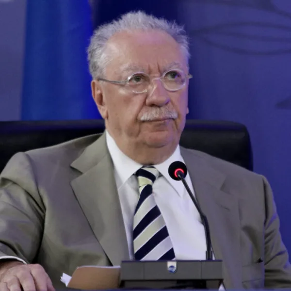 Μιχάλης Σάλλας «Τι πήγε λάθος στην Ελλάδα» – ανάλυση μεταπολίτευσης, κρίση χρέους&hellip;