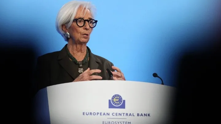 Λαγκάρντ: «Μη βιώσιμη» η εξάρτηση της Ευρώπης από τα ορυκτά καύσιμα