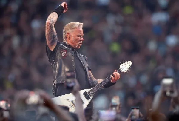 Metallica στο ΟΑΚΑ: Κυκλοφοριακές ρυθμίσεις, ενισχυμένα δρομολόγια ΗΣΑΠ και 80.000 θεατές στην Αθήνα