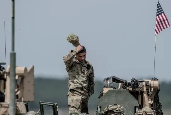 ΗΠΑ: Επιταχύνουν την αποχώρηση στρατευμάτων από την Ευρώπη – Νέες πιέσεις Τραμπ προς το ΝΑΤΟ