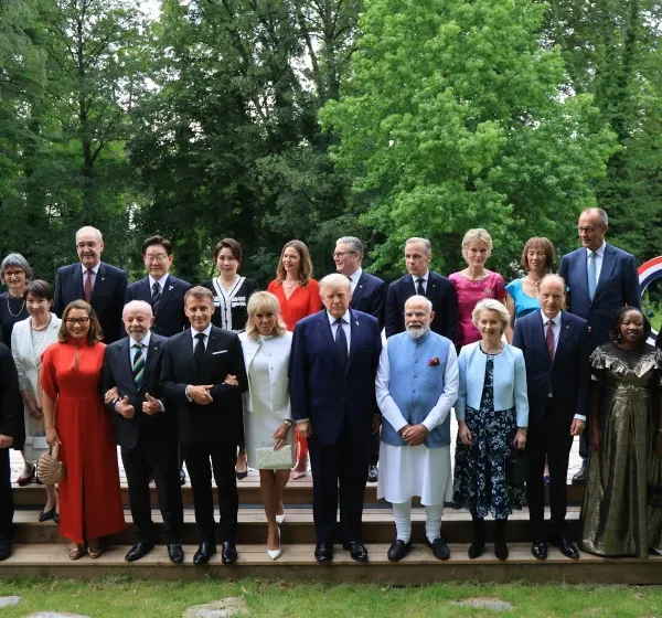 G7-Εβιάν: Οι 7 ηγέτες δεσμεύονται ως προς την ακλόνητη υποστήριξη της Ουκρανίας