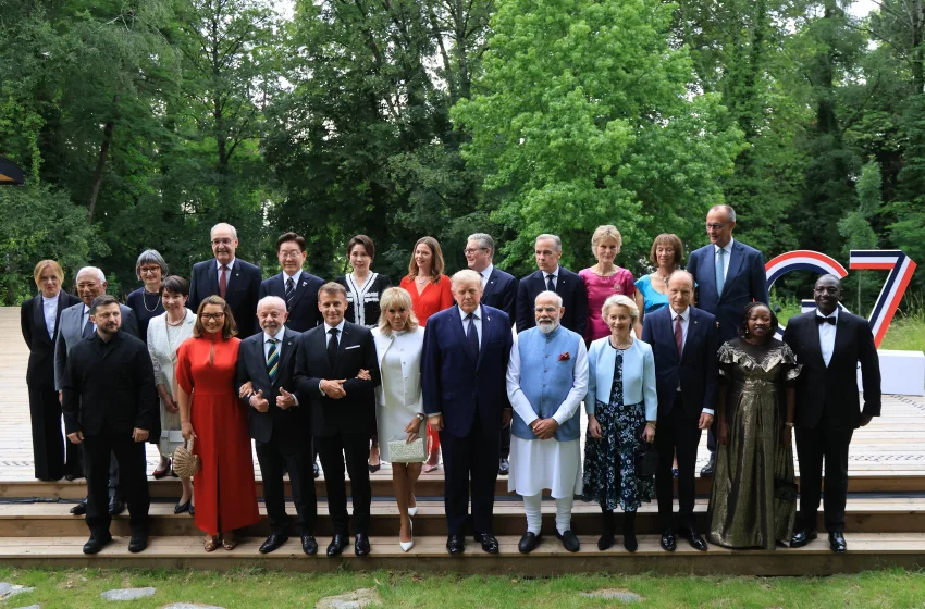 G7-Εβιάν: Οι 7 ηγέτες δεσμεύονται ως προς την ακλόνητη υποστήριξη της Ουκρανίας