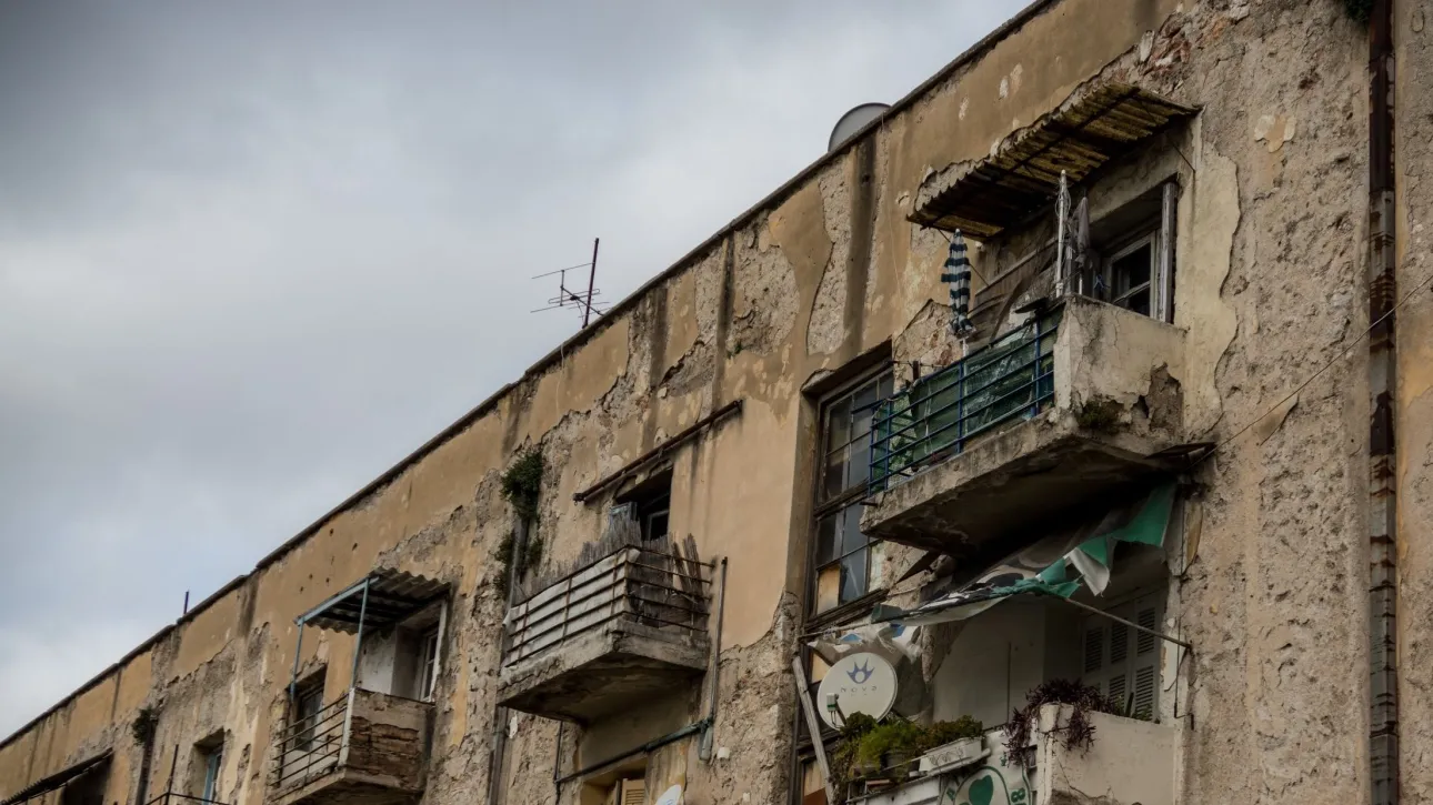 Προσφυγικά Λεωφόρου Αλεξάνδρας: Έκκληση Δούκα για διάλογο ενώ η ζωή του απεργού πείνας κρέμεται από μια κλωστή