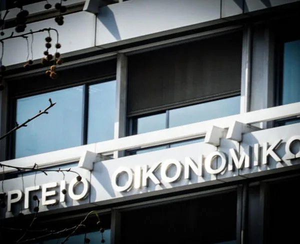 Πρωτογενές πλεόνασμα 3,6 δισ. ευρώ στο πεντάμηνο – Υπέρβαση 2,4 δισ. ευρώ&hellip;