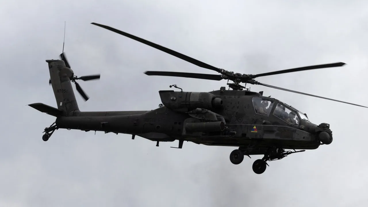 Κατάρριψη αμερικανικού Apache από το Ιράν στα Στενά του Ορμούζ