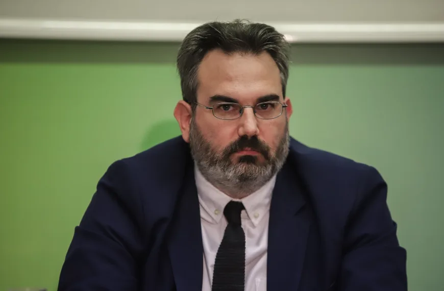 Παραίτηση Μπακογιάννη εν μέσω έρευνας για το κύκλωμα στις Πολεοδομίες