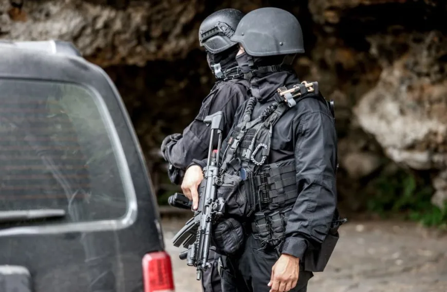 Σύλληψη Παλαιστίνιου στην Κρήτη: Οι διασυνδέσεις με τη Χαμάς, το «εργαστήριο» στα Πατήσια και το σενάριο επίθεσης σε ισραηλινούς στόχους