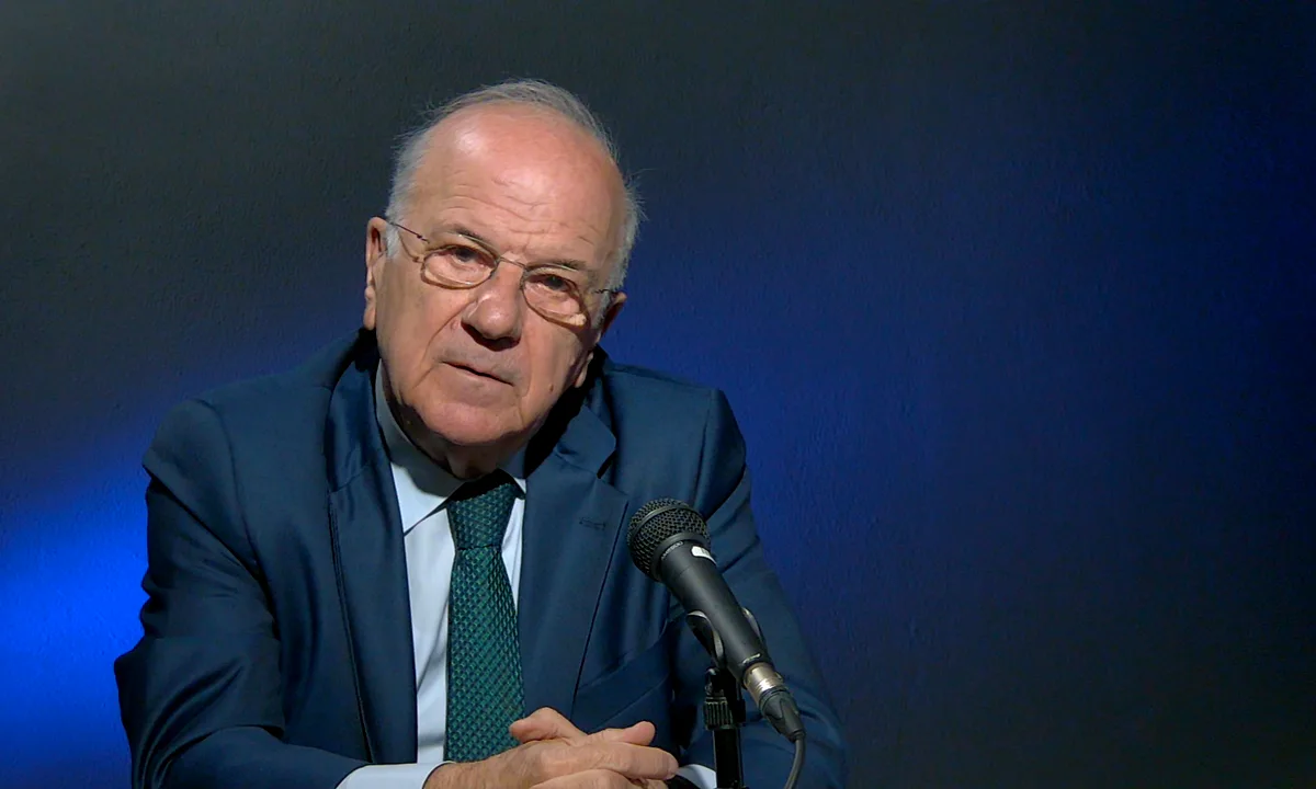 Έφυγε από τη ζωή ο Νάσος Αθανασίου – Δημοσιογράφος, βουλευτής και διαμορφωτής της…