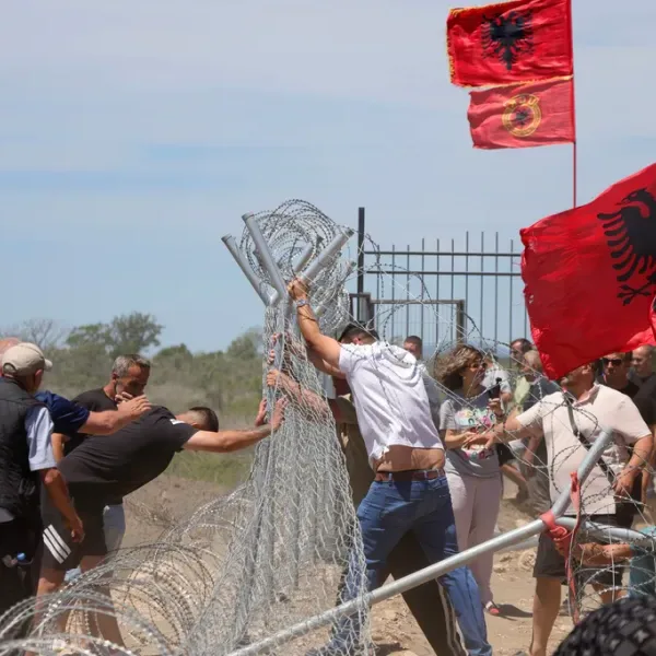 Αλβανία: Φουντώνει η λαϊκή οργή για τα τουριστικά σχέδια του Τζάρεντ Κούσνερ&hellip;