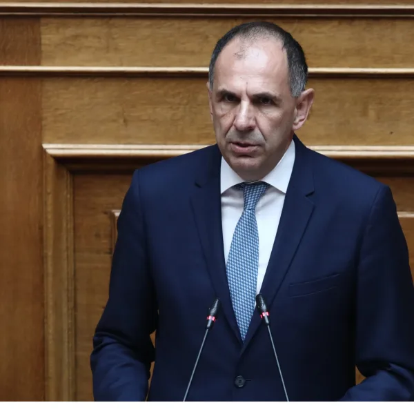 Γεραπετρίτης προς Αλβανία: Μόνο η πλήρης συμμόρφωσή της στο διεθνές δίκαιο, στο&hellip;