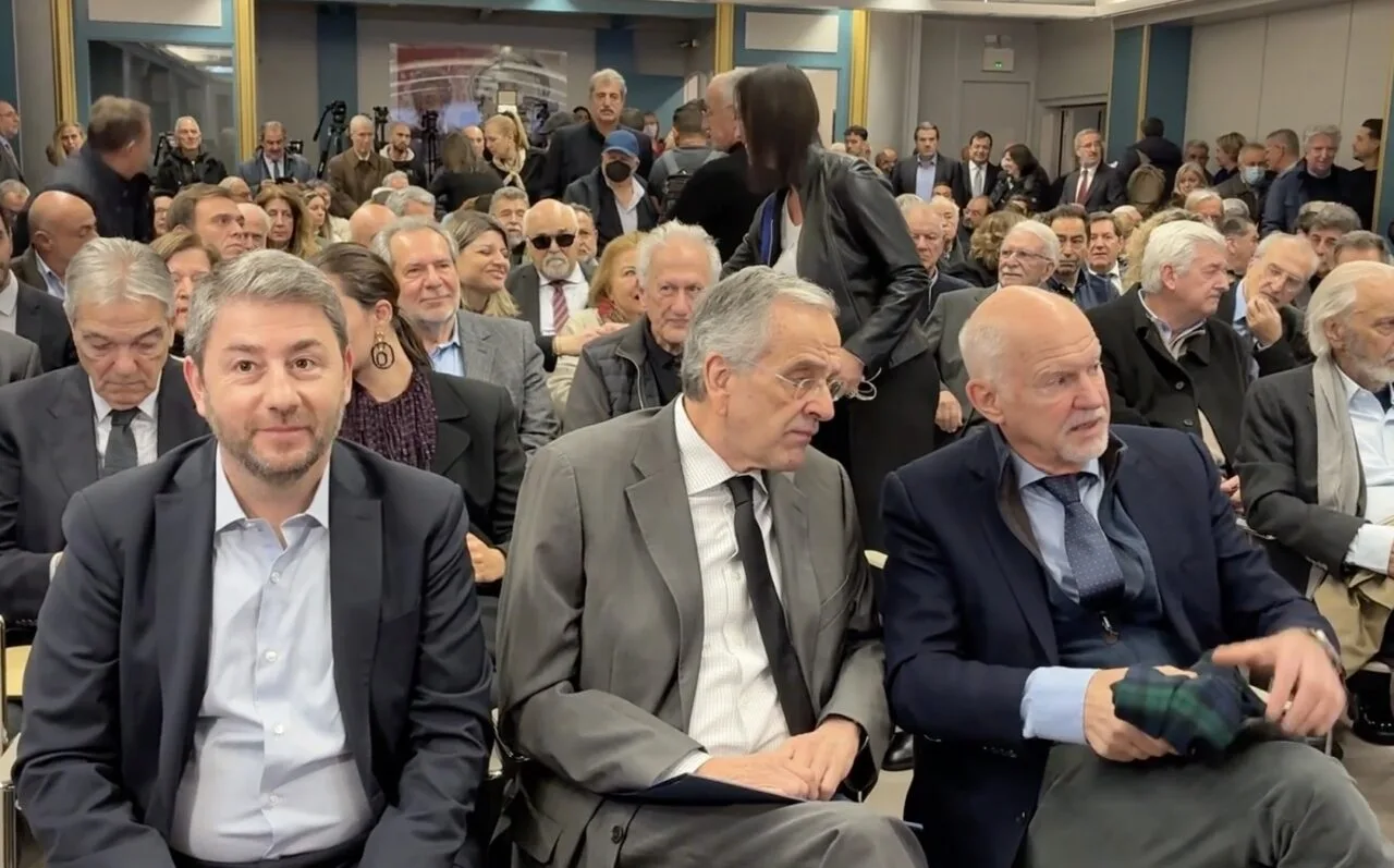 Το έμμεσο άνοιγμα Σαμαρά στο ΠΑΣΟΚ και το μετεκλογικό σενάριο-φωτιά