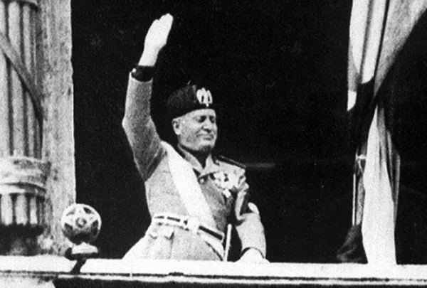 Τα απόρρητα αρχεία του Μουσολίνι δόθηκαν από τους&hellip;
