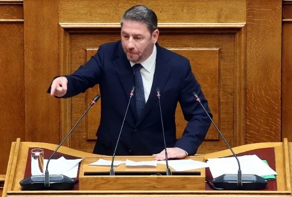 Ανδρουλάκης στη Βουλή: Εξυπηρετείτε επιλεκτικά οικονομικά συμφέροντα – Η χώρα χρειάζεται πολιτική&hellip;