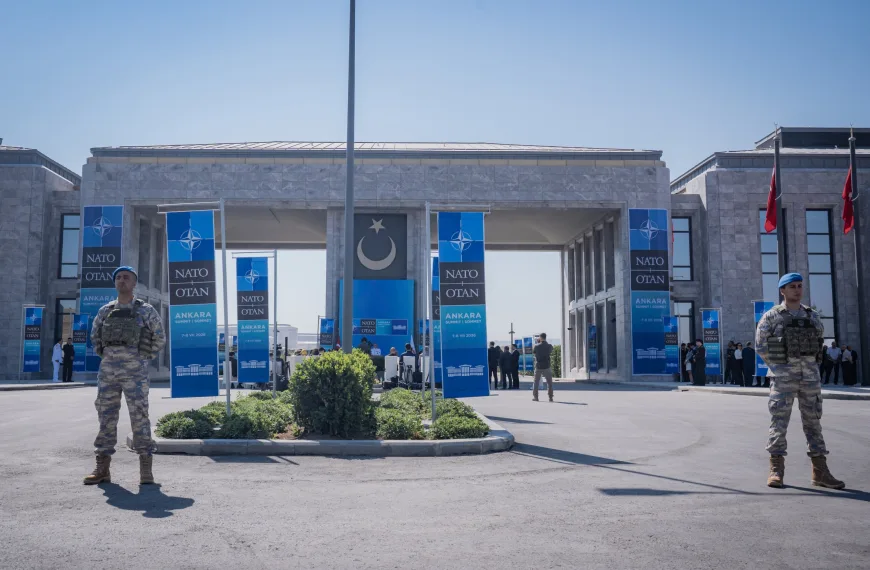 Βαθαίνει το ρήγμα Τραμπ-ΝΑΤΟ λίγο πριν τη Σύνοδο της Άγκυρας