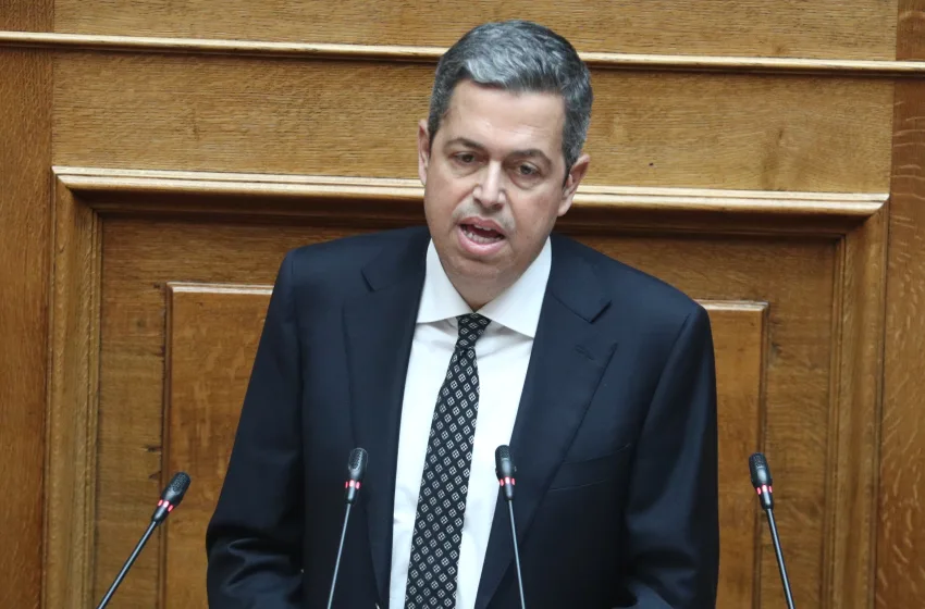 Παραιτήθηκε από βουλευτής του ΣΥΡΙΖΑ ο Συμεών Κεδίκογλου και προσχωρεί στην ΕΛΑΣ του Αλέξη Τσίπρα