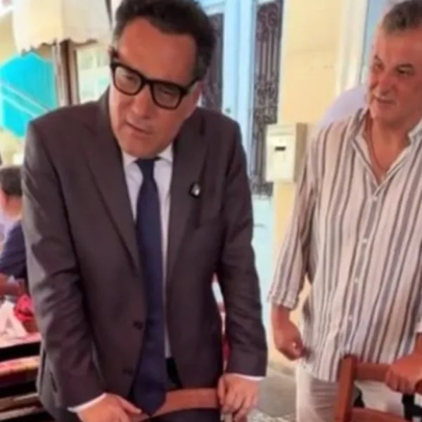 Άδωνις Γεωργιάδης: Τι απαντά για τα έξυπνα γυαλιά Meta και τις καταγγελίες&hellip;