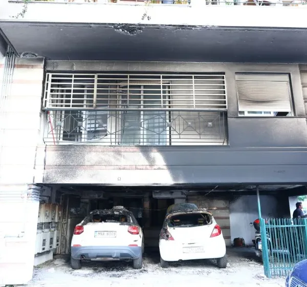 Σφοδρή αντιπαράθεση για το τρομοκρατικό χτύπημα μετά τη Θεσσαλονίκη – Αιχμές Μαρινάκη κατά Αλέξη Τσίπρα