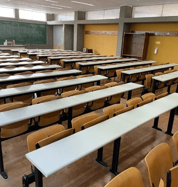Το πρώτο βήμα της κριτικής είναι η αυτοκριτική: Για το ελληνικό πανεπιστήμιο και το τέλος(;) του