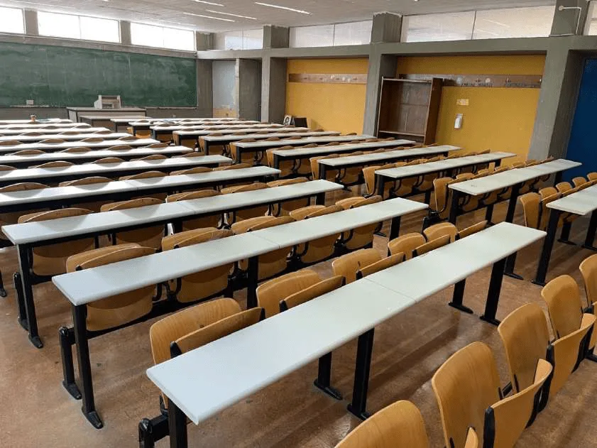 Το πρώτο βήμα της κριτικής είναι η αυτοκριτική: Για το ελληνικό πανεπιστήμιο και το τέλος(;) του
