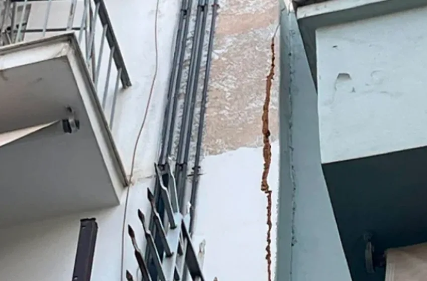 Κυψέλη: Συνάντηση Δούκα με την «Ελληνικό Μετρό» για τις ρωγμές σε πολυκατοικίες – Τα αιτήματα των κατοίκων