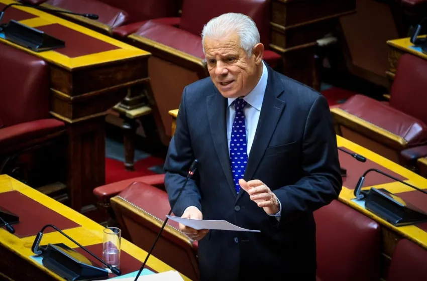 Ανακύκλωση – Ερώτηση του Γιώργου Βλάχου σε Μητσοτάκη για τα «Πράσινα Σπίτια» και τους δημόσιους πόρους