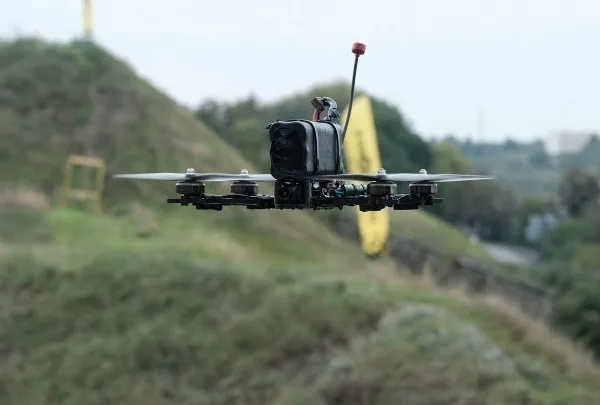Συμφωνία ΕΕ – Ουκρανίας για drones: Κοινή παραγωγή και επενδύσεις στην αμυντική βιομηχανία