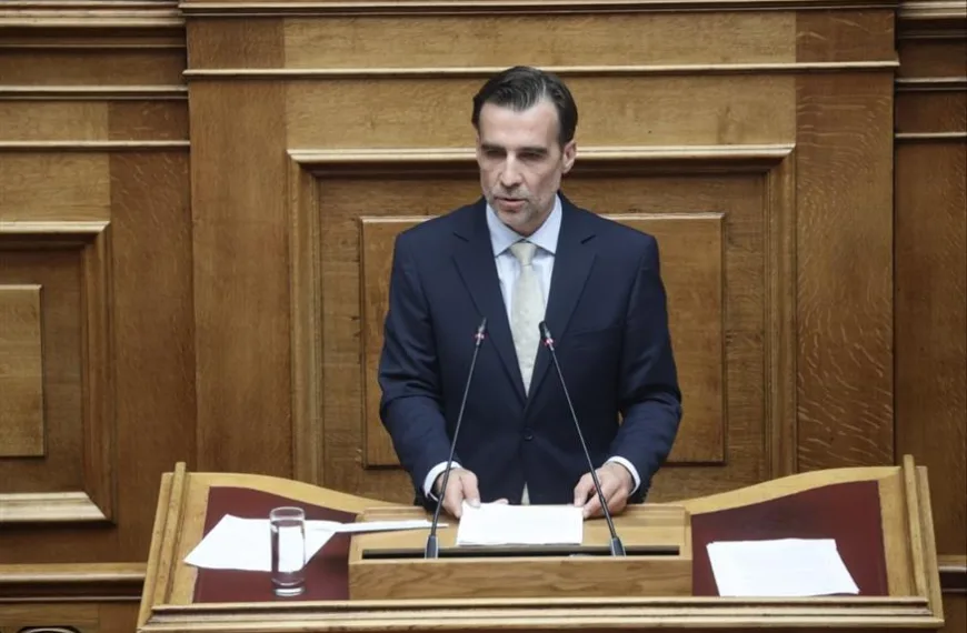Μιχάλης Χουρδάκης: Οι καταγγελίες για τη ρήξη με τη Ζωή Κωνσταντοπούλου