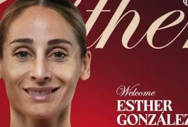 Έστερ Γκονζάλες: Η Ισπανίδα παγκόσμια πρωταθλήτρια που διέγραψε τις φωτογραφίες με τη&hellip;