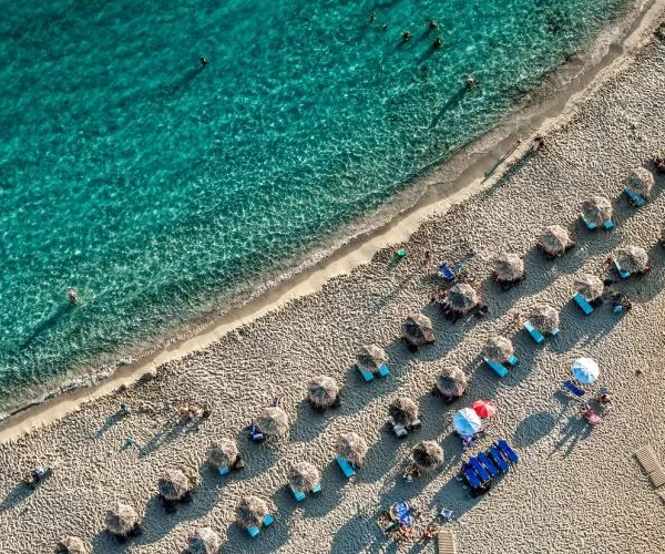 Σσστ! Μην μιλάτε για …υπερτουρισμό