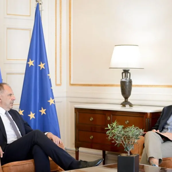 Γεραπετρίτης: «Τα ήρεμα νερά δεν είναι αυτοσκοπός» – Σκληρή απάντηση ΠΑΣΟΚ