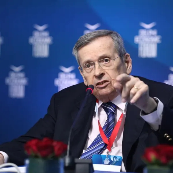 Στέφανος Μάνος: Η ζωή, η πολιτική πορεία και η παρακαταθήκη του