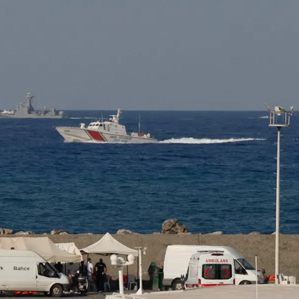 Ναυάγιο στην Κερύνεια: 8 νεκροί και 18 αγνοούμενοι – Αγωνία για τα δύο παιδιά