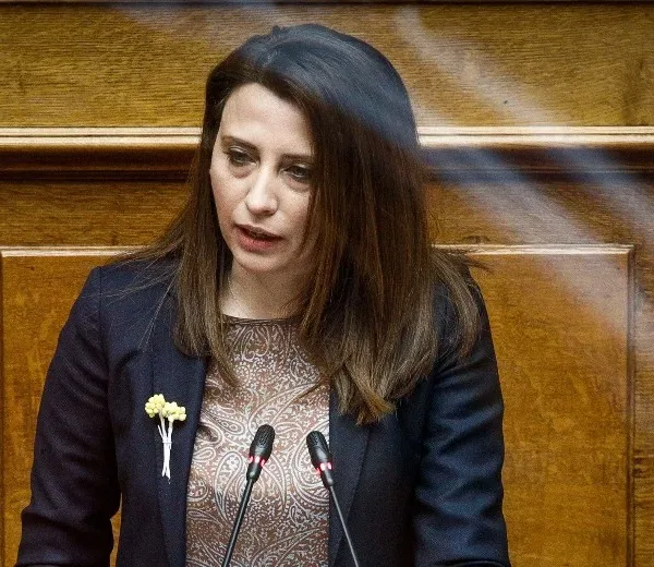 Δούρου: Εκτός ΚΟ του ΣΥΡΙΖΑ η Νίνα Κασιμάτη – Προθεσμία στη Γεροβασίλη&hellip;