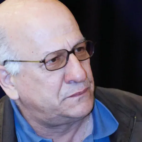 Αντώνης Πανούτσος: Σε κρίσιμη κατάσταση στη ΜΕΘ του «Ευαγγελισμού» – Προσβλήθηκε από τον ιό του Δυτικού Νείλου