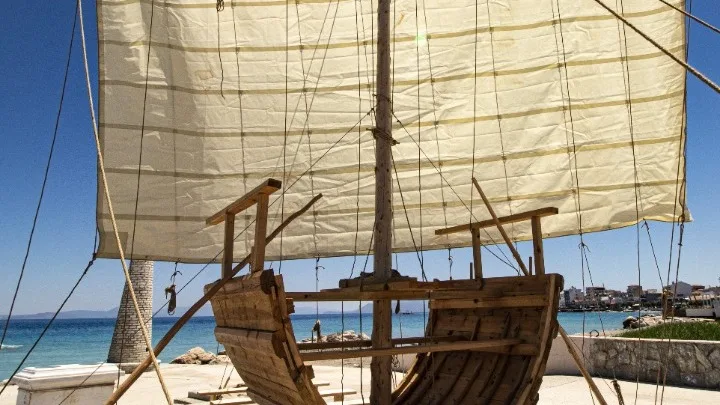 Ο Οδυσσέας ταξίδευε με πλοίο των Βίκινγκς; Η επιλογή του Νόλαν και η πραγματική μυκηναϊκή ναυπηγική