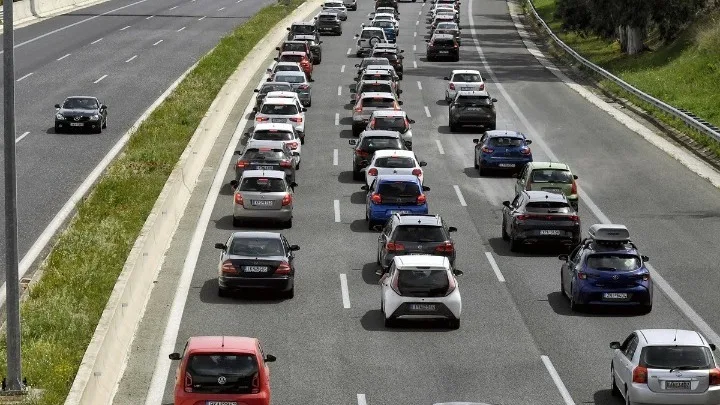 Δεκαπενταύγουστος: Αυξημένα μέτρα Τροχαίας και απαγόρευση φορτηγών – Τι πρέπει να προσέχουν οι…