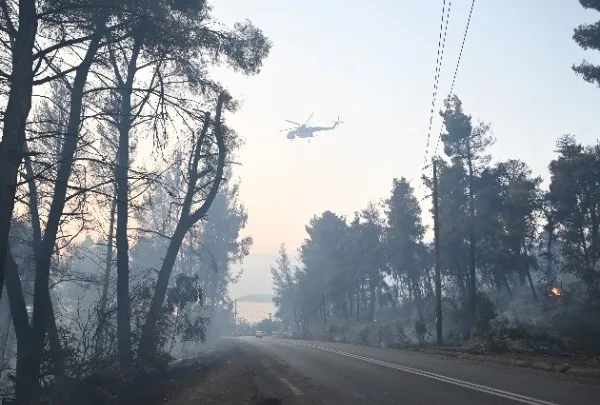 Φωτιά στη Σίβηρη: Βελτιωμένη η εικόνα, 3.500 στρέμματα η πρώτη εκτίμηση της καμένης έκτασης