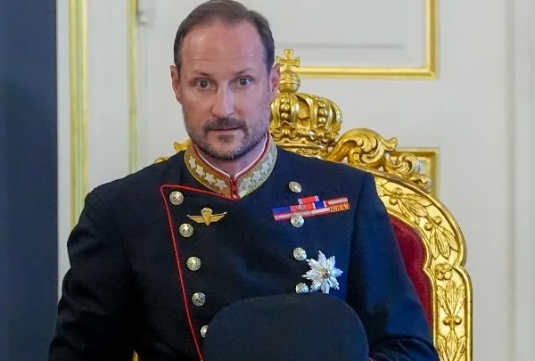 Χάακον Η΄: Ποιος είναι ο νέος βασιλιάς της Νορβηγίας