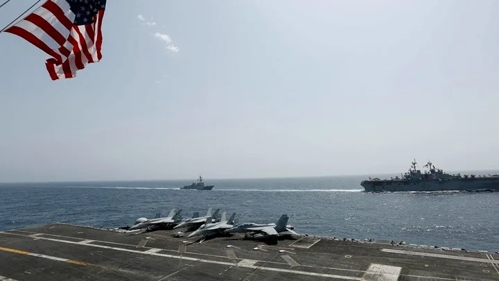 ΗΠΑ – Ιράν: Βομβαρδισμοί στο Λαράκ και νέα ένταση γύρω από το Στενό…