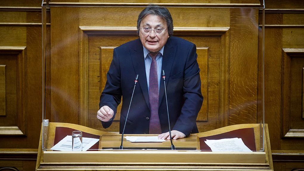 Αλέξανδρος Αυλωνίτης: Εντάχθηκε στην ΚΟ του ΠΑΣΟΚ μετά τη συνάντηση με Ανδρουλάκη