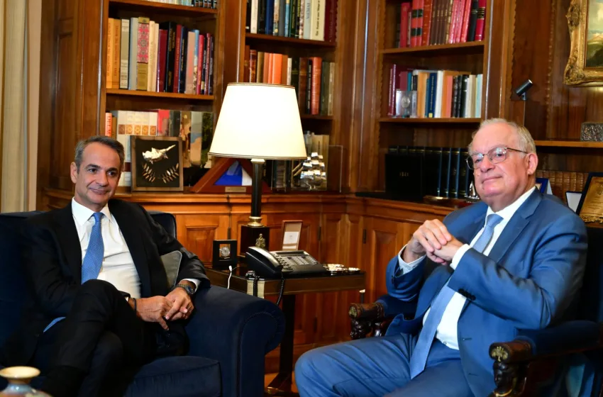 Μητσοτάκης: Επιδότηση στο πετρέλαιο θέρμανσης, αύξηση επιδόματος και μείωση ΕΦΚ στην ΕΕ