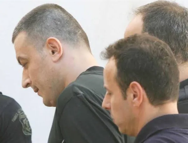 Αλκέτ Ριζάι: Ανθρωποκυνηγητό μετά την άδεια και το ένοπλο επεισόδιο στη Σαρωνίδα