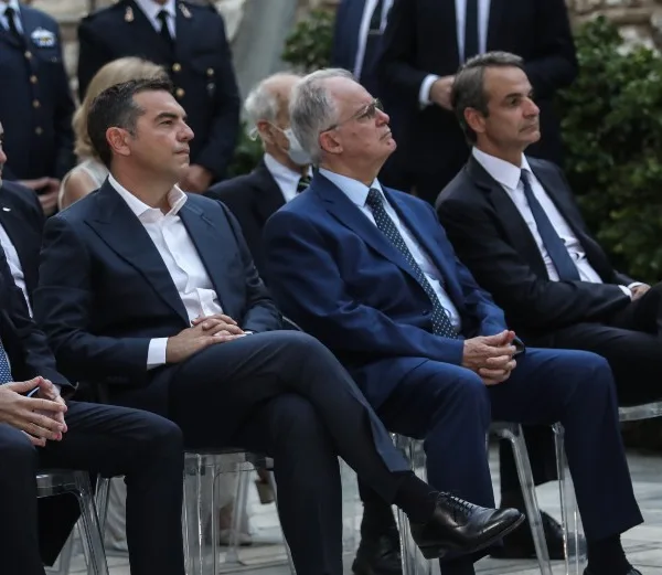 Τα διλήμματα κρίνονται πρώτα στην κοινωνία και μετά στις κάλπες