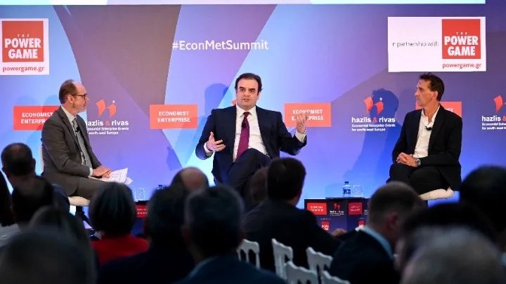 Πιερρακάκης: «Η Ευρώπη δεν έχει την πολυτέλεια να είναι 27 – Πρέπει να&hellip;