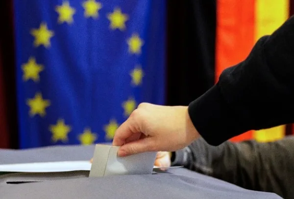 AfD πρώτη στο Μεκλεμβούργο με 37% – Πρώτη η Αριστερά στο Βερολίνο, ιστορική ήττα για CDU