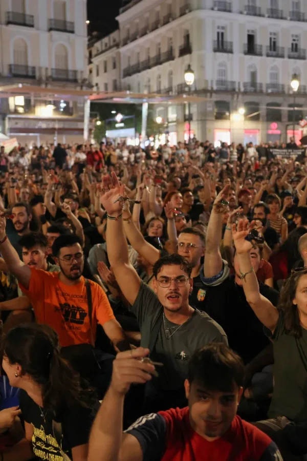 Δεκάδες χιλιάδες στους δρόμους της Ισπανίας για τη στέγαση