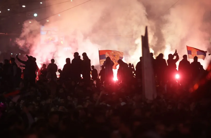 Η Σερβία και η επιστροφή της κοινωνίας στην πολιτική