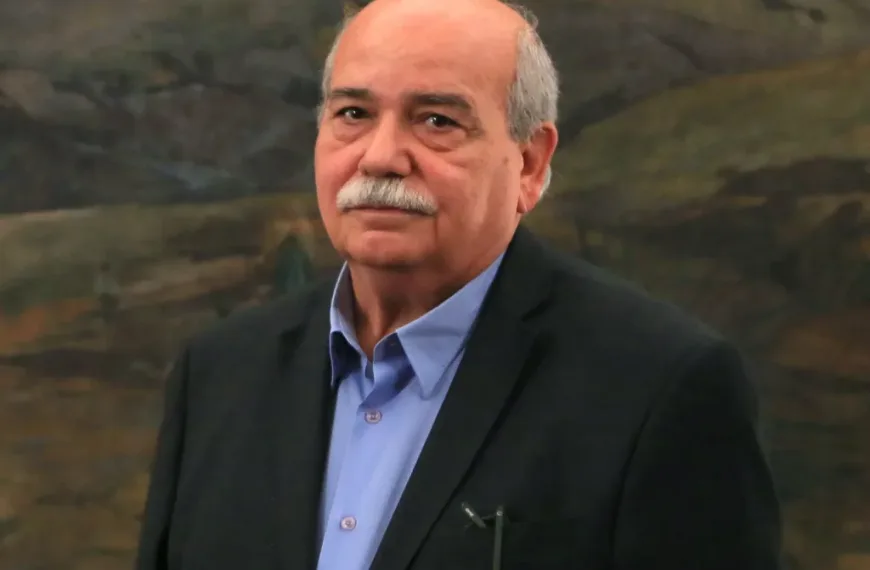 Νίκος Βούτσης: «Η κυβέρνηση έχει κάνει ευάλωτη τη δημοκρατική νομιμότητα»